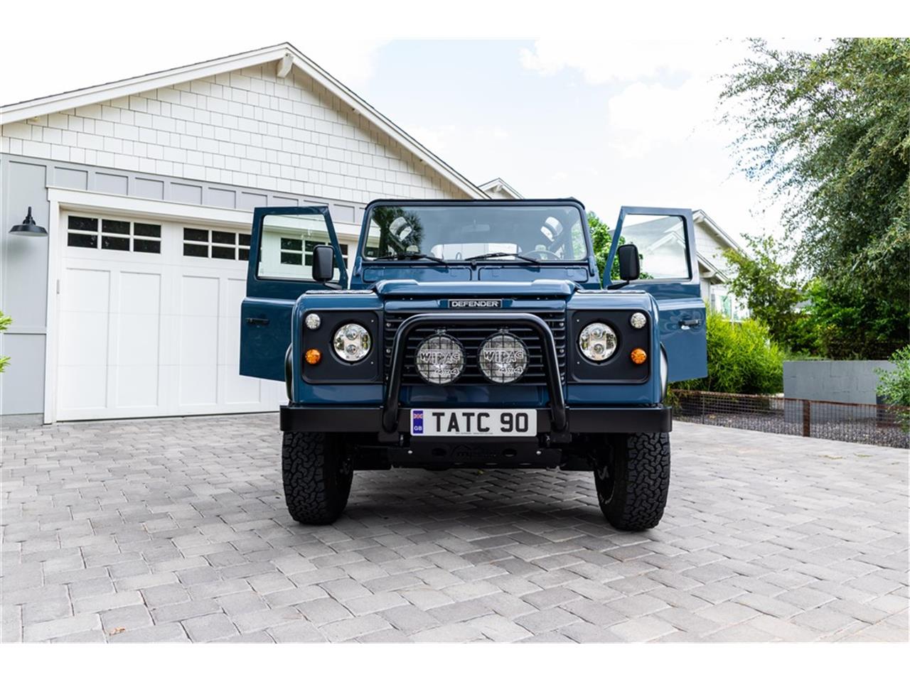 Land-rover-Defender-1994-Arles-Blue-Black-31