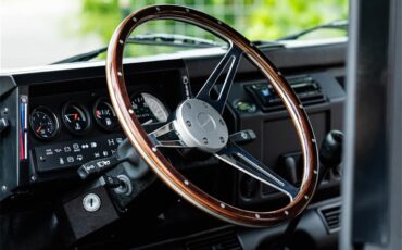 Land-rover-Defender-1994-Arles-Blue-Black-37