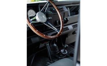 Land-rover-Defender-1994-Arles-Blue-Black-44