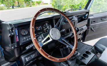 Land-rover-Defender-1994-Arles-Blue-Black-48