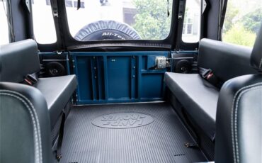 Land-rover-Defender-1994-Arles-Blue-Black-49