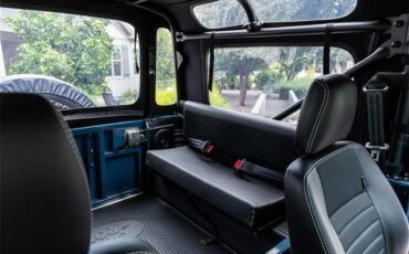 Land-rover-Defender-1994-Arles-Blue-Black-57