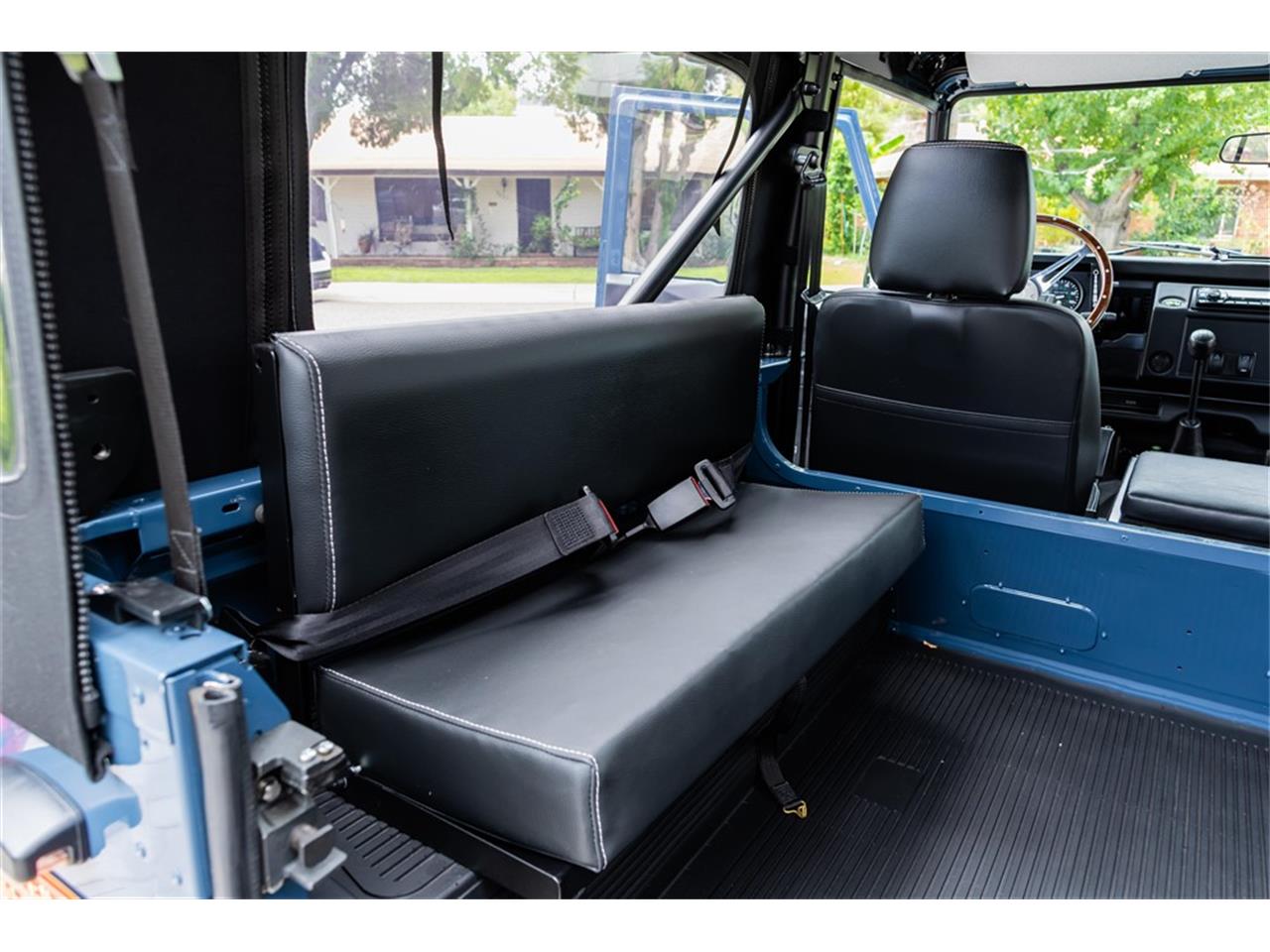 Land-rover-Defender-1994-Arles-Blue-Black-62