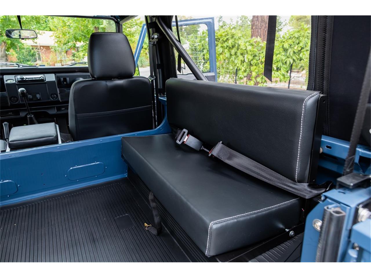 Land-rover-Defender-1994-Arles-Blue-Black-63