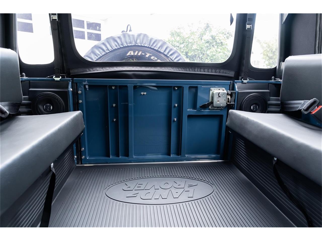 Land-rover-Defender-1994-Arles-Blue-Black-9