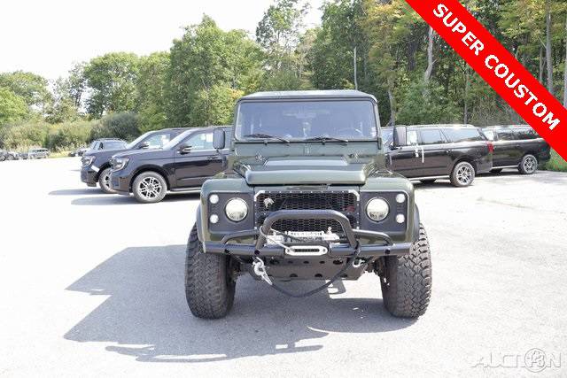 Land-rover-defender-110-1992-11