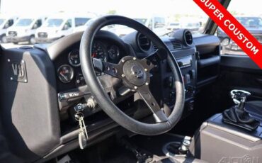 Land-rover-defender-110-1992-14