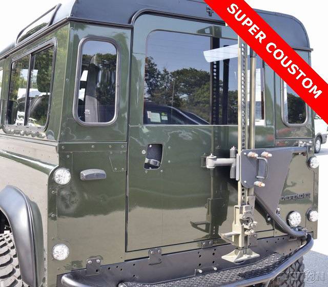 Land-rover-defender-110-1992-18
