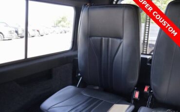 Land-rover-defender-110-1992-22