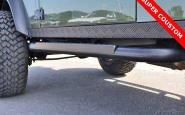 Land-rover-defender-110-1992-3