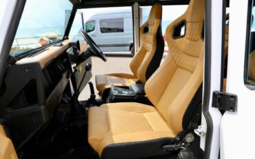 Land-rover-defender-110-diesel-1993-white-10