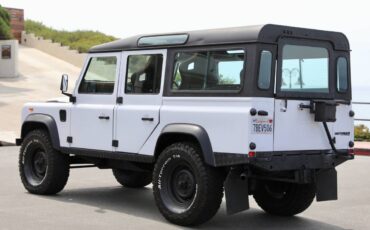 Land-rover-defender-110-diesel-1993-white-14