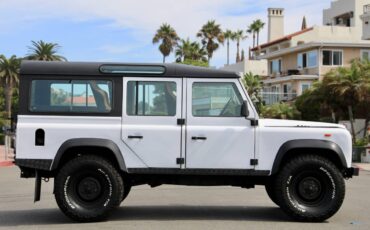 Land-rover-defender-110-diesel-1993-white-7