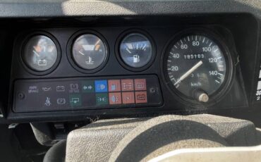 Land-rover-defender-90-1991-black-2