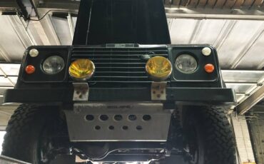 Land-rover-defender-90-1991-black-3