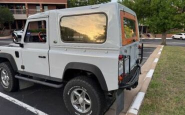 Land-rover-defender-90-diesel-1991-grey-1