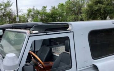 Land-rover-defender-90-diesel-1991-grey-6