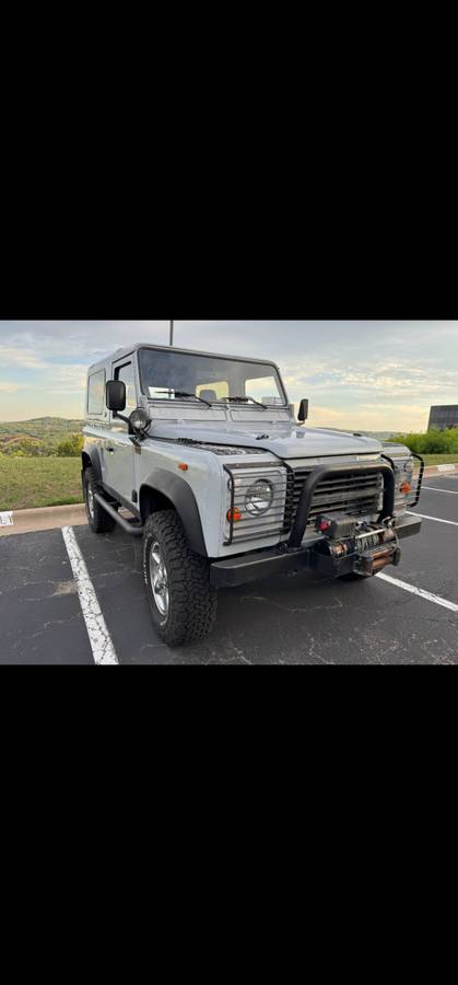 Land-rover-defender-90-diesel-1991-grey-7
