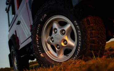 Land-rover-defender-90-diesel-1995-red-15