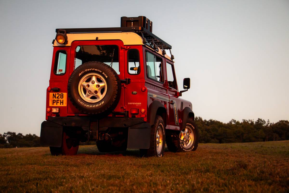 Land-rover-defender-90-diesel-1995-red-6