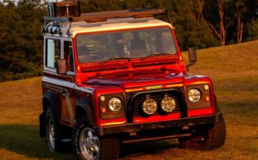 Land-rover-defender-90-diesel-1995-red-8