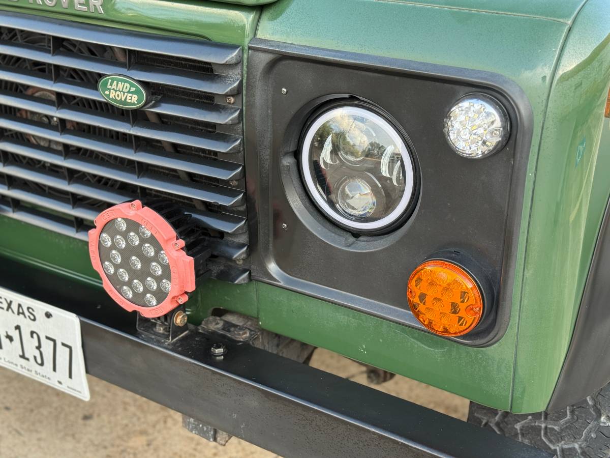Land-rover-defender-90-nas-1995-green-18