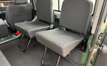 Land-rover-defender-90-nas-1995-green-8