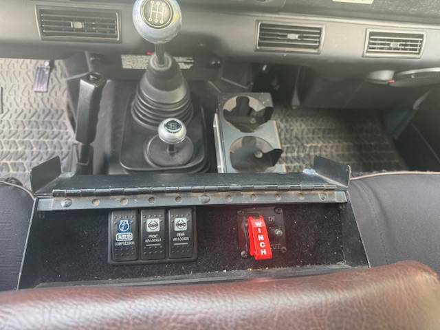 Land-rover-defender-diesel-1994-6
