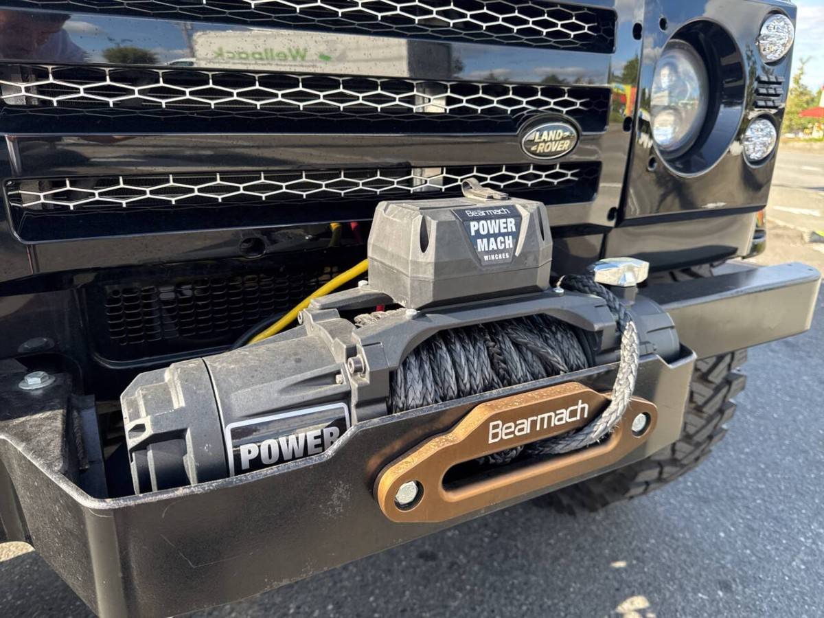 Land-rover-defender-diesel-1995-black-16