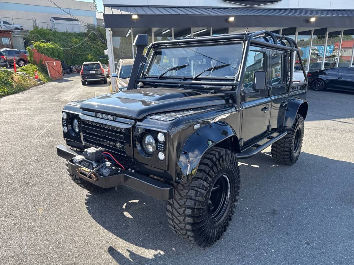 Land-rover-defender-diesel-1995-black