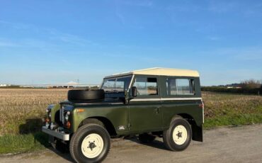Land-rover-series-3-1973-green-13