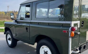Land-rover-series-3-1973-green-5