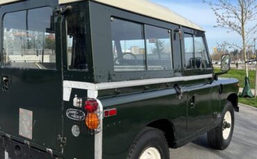 Land-rover-series-3-1973-green-6