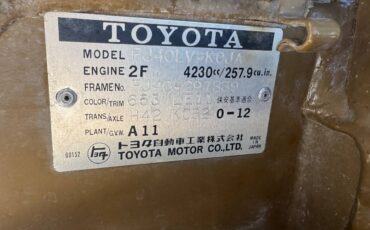 Landcruiser-fj-40-1979-brown-2