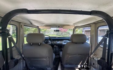 Landcruiser-fj-40-1979-brown-5
