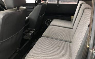 Landrover-defender-diesel-1983-12