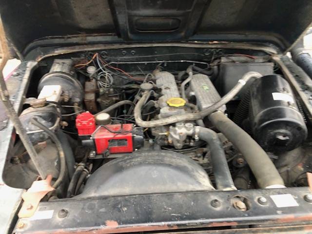 Landrover-defender-diesel-1983-16