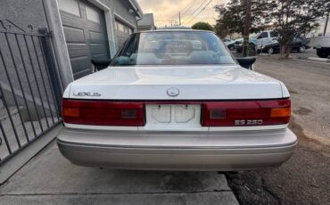 Lexus-es-1991-white-3