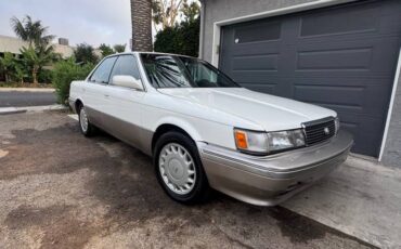Lexus-es-1991-white