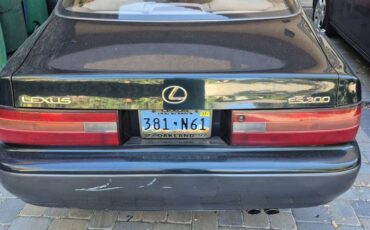 Lexus-es-300-1995-green