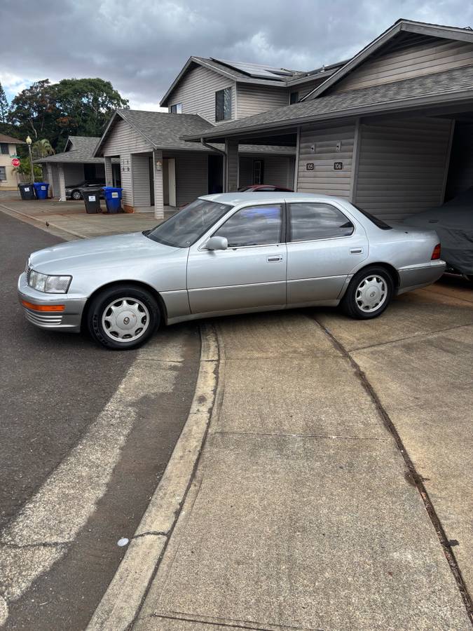 Lexus-ls-400-1994-silver-1