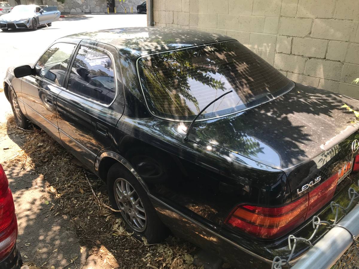 Lexus-ls400-1993-black-1