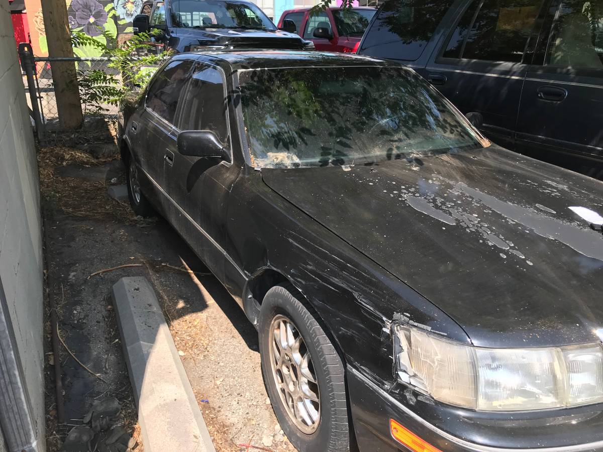 Lexus-ls400-1993-black