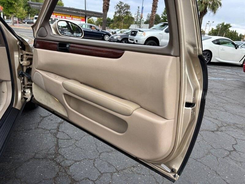 Lexus-sc-1992-custom-2