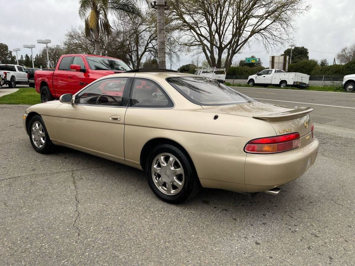 Lexus-sc-400-base-2dr-coupe-1995-3