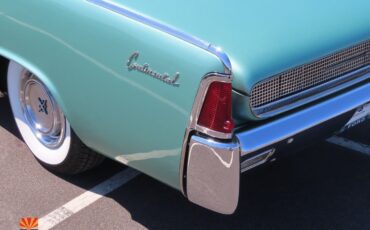 Lincoln-Continental-1961-Convertible-13