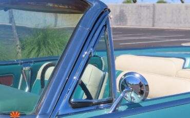 Lincoln-Continental-1961-Convertible-25