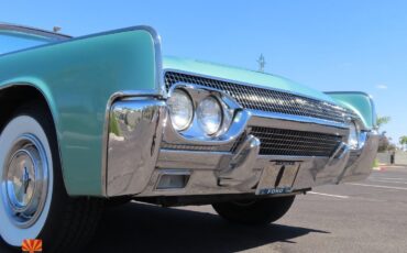 Lincoln-Continental-1961-Convertible-32