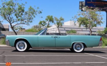 Lincoln-Continental-1961-Convertible-7