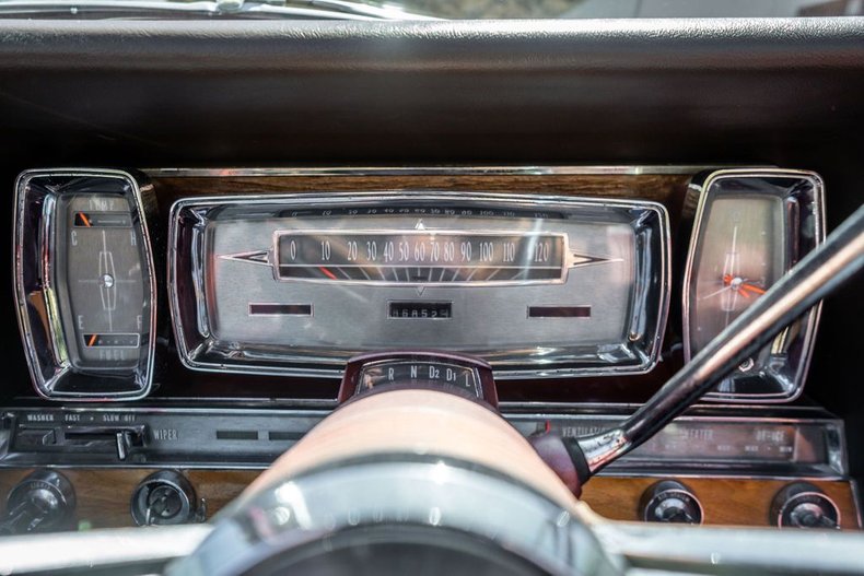 Lincoln-Continental-1962-Copper-Metallic-13